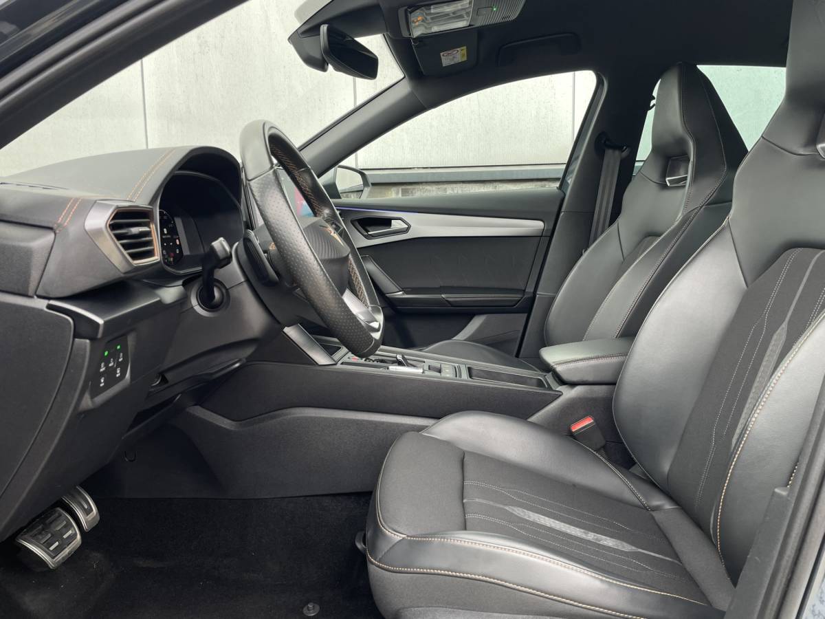 CUPRA Formentor CUPRA Formentor 1.4 e-Hybrid VZ Performance Elek. Trekhaak | Camera | LED | Navi | Sfeerverl. Carplay | Blind Spot