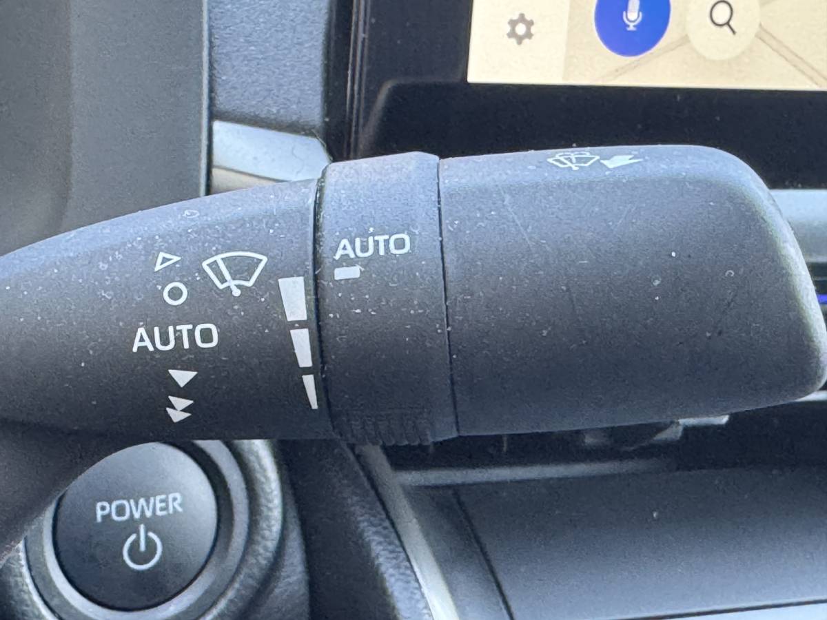 Toyota C-HR Toyota C-HR 2.0 Hybrid 200 Executive/Bi tone | 2.200 km | JBL | Sportstoelen | Rijklaar!!!