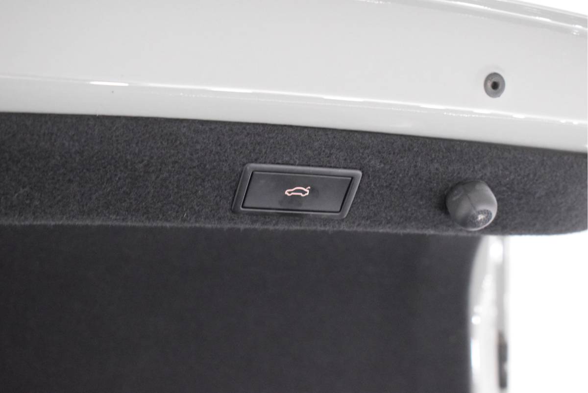 Škoda Superb ŠKODA Superb 1.4 TSI 218pk iV Sportline Business 360Camera Keyless Matrix Led Panoramadak Virtual Cockpit Navigatie