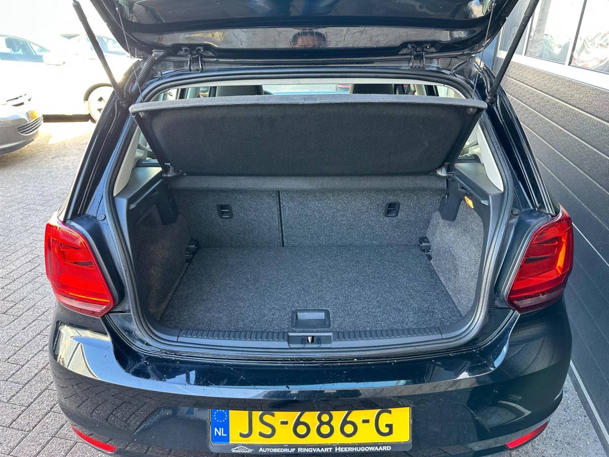 Volkswagen Polo Volkswagen Polo 1.0 Comfortline Edition 6 Maanden Garantie