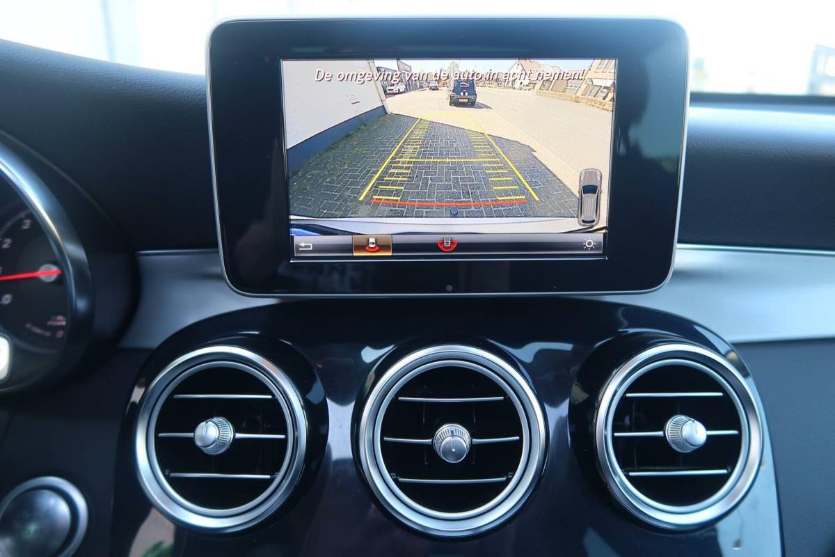 Mercedes-Benz GLC Mercedes GLC-klasse 350e 4MATIC AMG-INTERIEUR|PANORAMADAK|TREKHAAK|HEAD-UP|STANDKACHEL|CAMERA|PERFECT ONDERHOUDEN