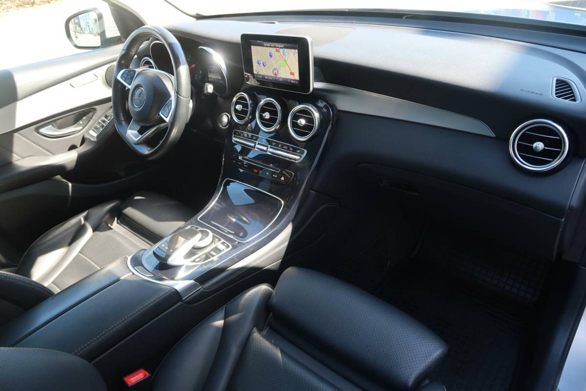 Mercedes-Benz GLC Mercedes GLC-klasse 350e 4MATIC AMG-INTERIEUR|PANORAMADAK|TREKHAAK|HEAD-UP|STANDKACHEL|CAMERA|PERFECT ONDERHOUDEN