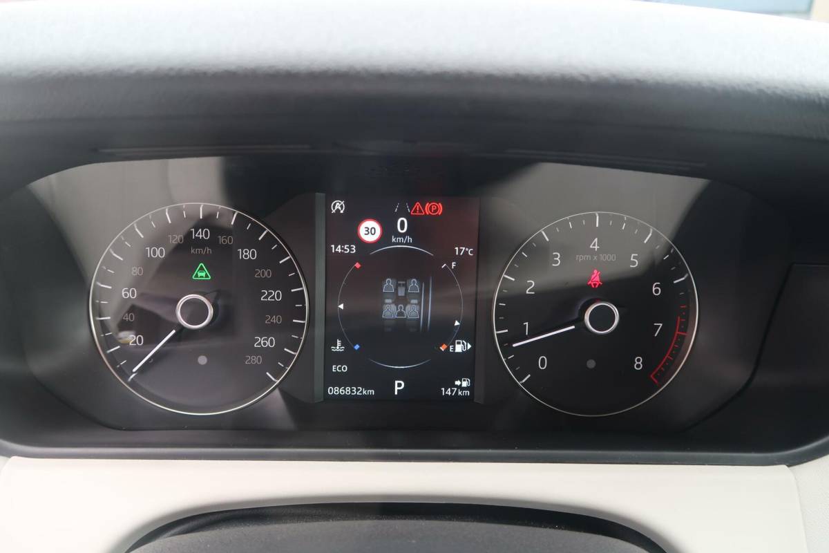 Land Rover Range Rover Velar Land Rover Range Rover Velar 2.0 I4 Turbo 300PK|TREKHAAK|DEALER ONDERHOUDEN|CARPLAY|DODEHOEK|MEMORY|KEYLESS-GO