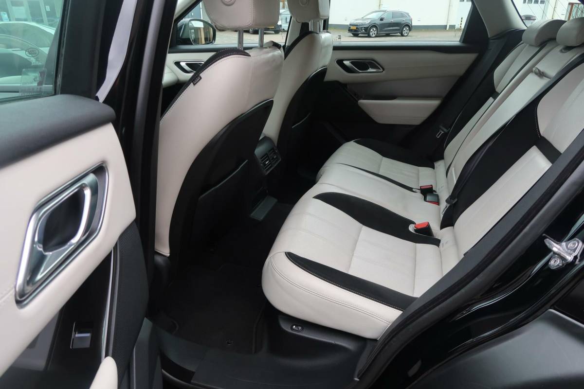 Land Rover Range Rover Velar Land Rover Range Rover Velar 2.0 I4 Turbo 300PK|TREKHAAK|DEALER ONDERHOUDEN|CARPLAY|DODEHOEK|MEMORY|KEYLESS-GO