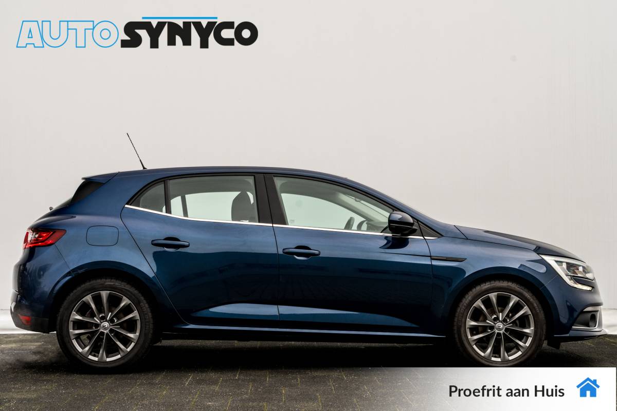 Renault Mégane Renault Mégane 1.2 TCe Limited | Sportstoelen | 17 inch LMV | PDC | Navigatie