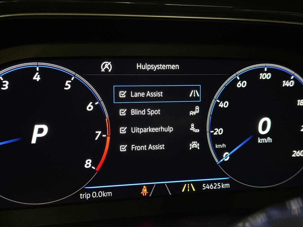 Volkswagen T-Roc Volkswagen T-Roc 2.0 TSI 4Motion|R-Line|PANO|LEDER|VOL
