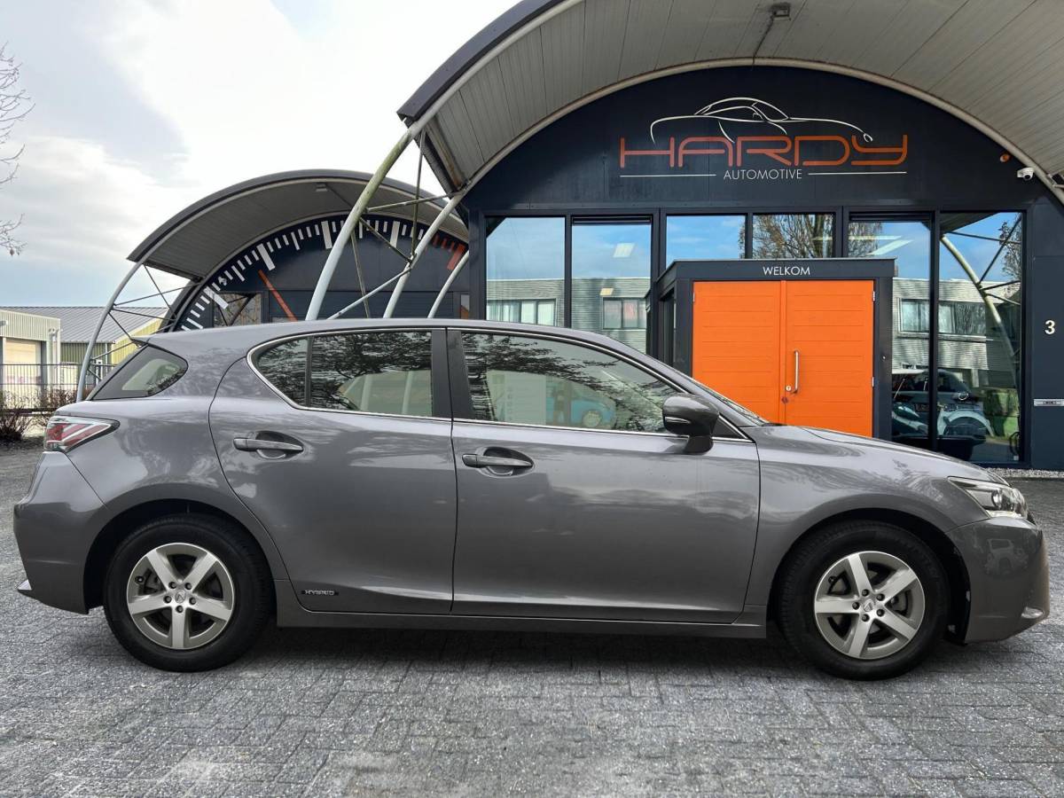 Lexus CT Lexus CT 200h NAVI TREKH NW MODEL NL-AUTO