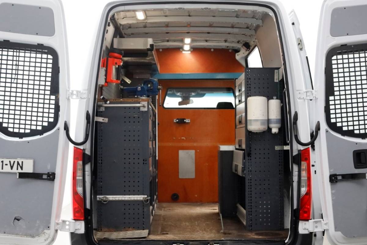 Mercedes-Benz Sprinter Mercedes-Benz Sprinter 314 CDI 143pk 7G Automaat L2H2 Servicewagen/230V/Camera Trekhaak 2800kg 05-2019