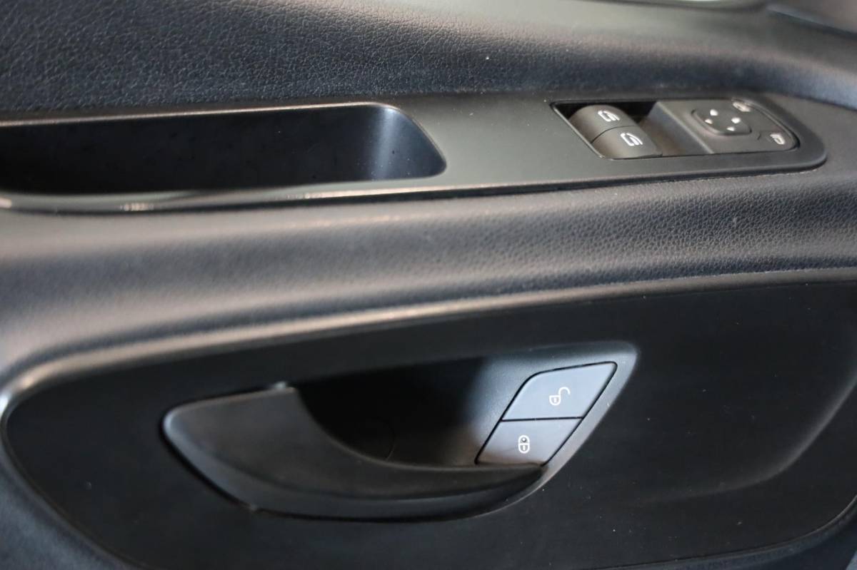 Mercedes-Benz Sprinter Mercedes-Benz Sprinter 314 CDI L3/H2 EURO6 NAVI CAMERA TREEPLANK LEASE V/A € 177,- INRUIL MOGELIJK