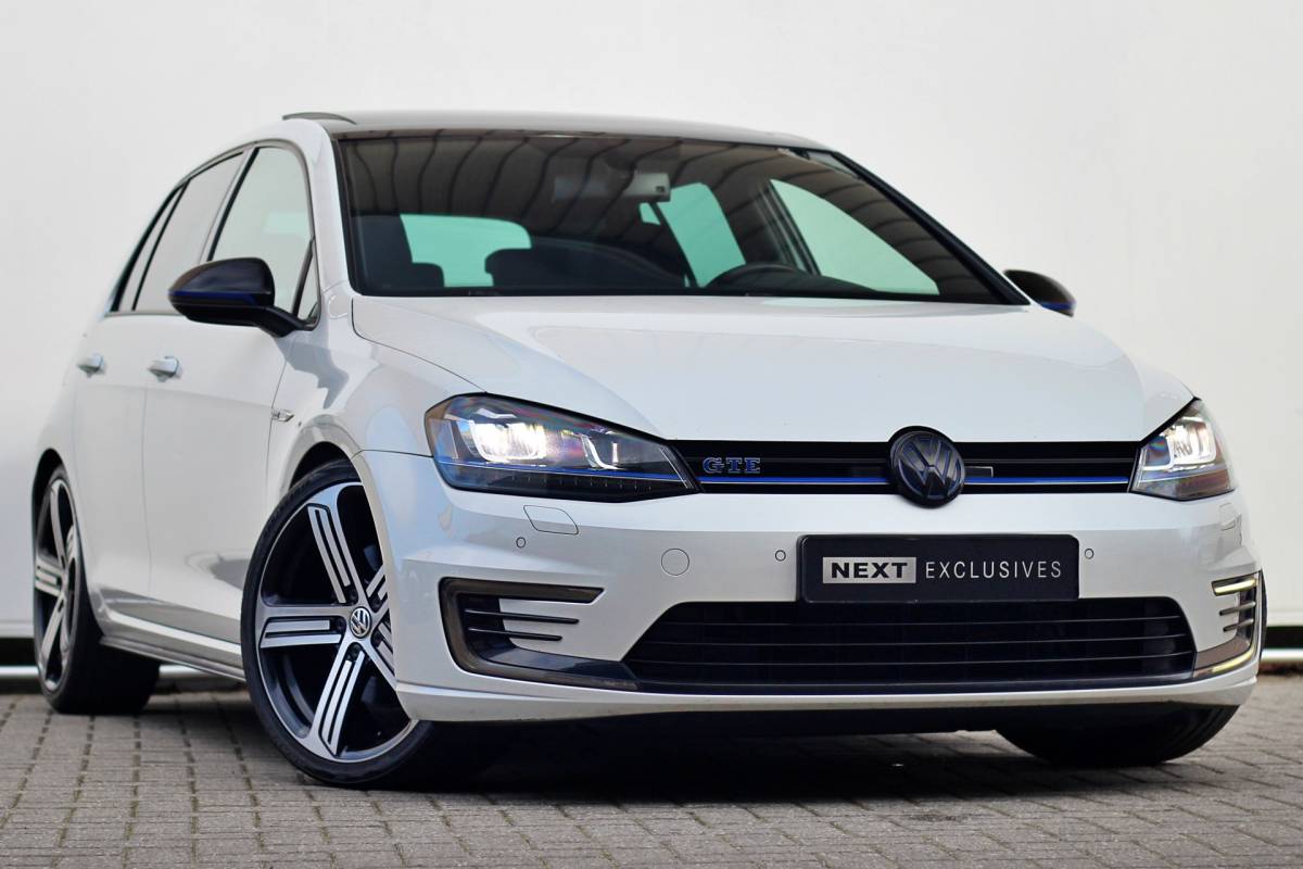 Volkswagen Golf Volkswagen Golf 1.4 TSI GTE | Orig. NL | Pano | Carplay | Sportuitlaat | Trekhaak