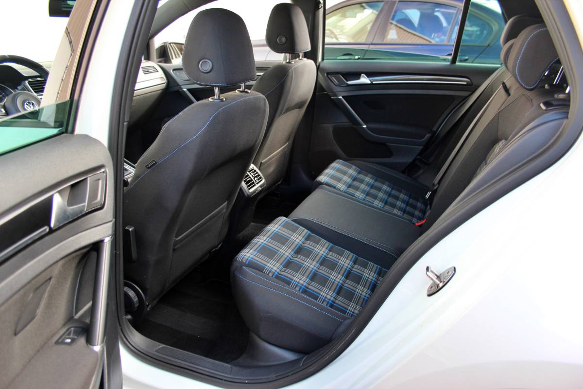 Volkswagen Golf Volkswagen Golf 1.4 TSI GTE | Orig. NL | Pano | Carplay | Sportuitlaat | Trekhaak