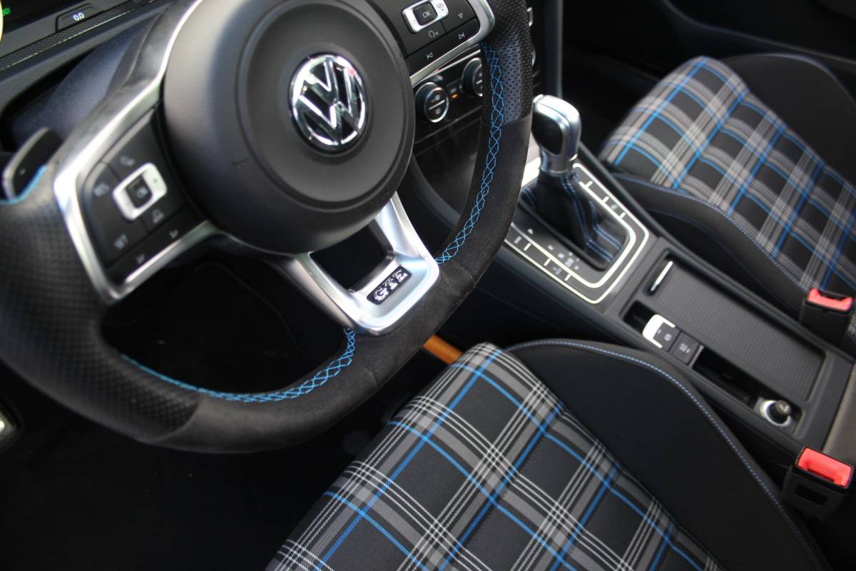 Volkswagen Golf Volkswagen Golf 1.4 TSI GTE | Orig. NL | Pano | Carplay | Sportuitlaat | Trekhaak