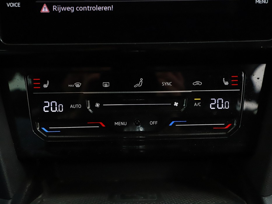 Volkswagen Passat Volkswagen Passat Variant 1.4 TSI PHEV GTE Business 218 pk trekhaak 1600kg Bj 2021 Dealer onderhouden !!