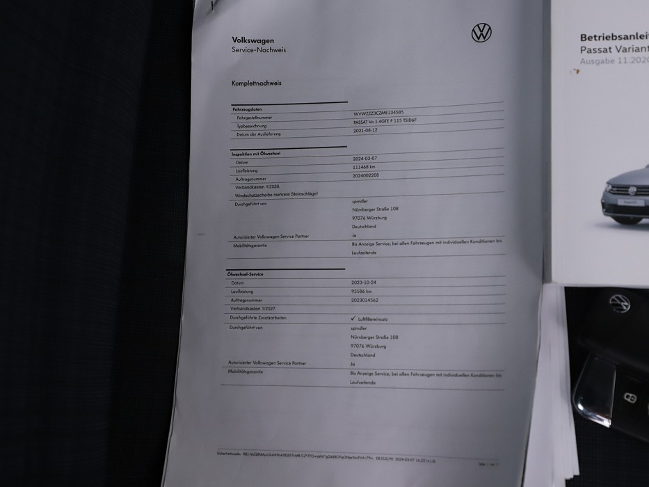 Volkswagen Passat Volkswagen Passat Variant 1.4 TSI PHEV GTE Business 218 pk trekhaak 1600kg Bj 2021 Dealer onderhouden !!
