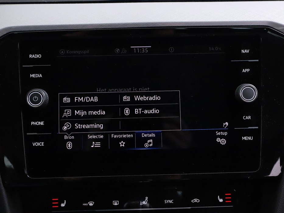 Volkswagen Passat Volkswagen Passat Variant 1.4 TSI PHEV GTE Business 218 pk trekhaak 1600kg Bj 2021 Dealer onderhouden !!