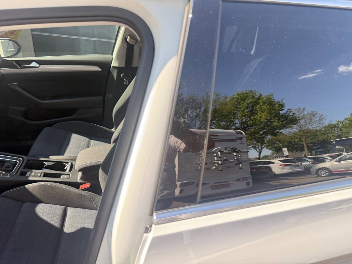Volkswagen Passat Volkswagen Passat Variant 1.4 TSI PHEV GTE Business 218 pk trekhaak 1600kg Bj 2021 Dealer onderhouden !!