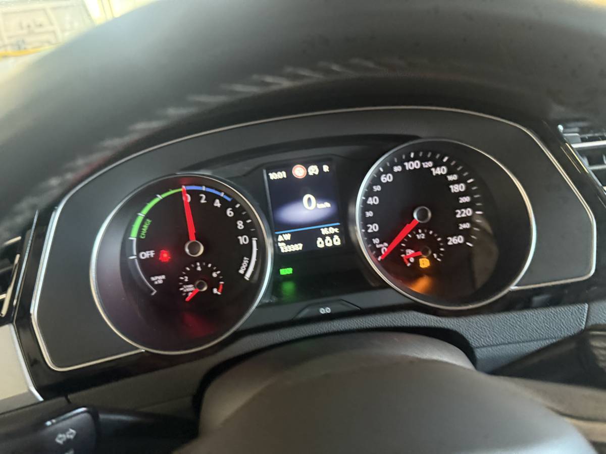 Volkswagen Passat Volkswagen Passat Variant 1.4 TSI PHEV GTE Business 218 pk trekhaak 1600kg Bj 2021 Dealer onderhouden !!