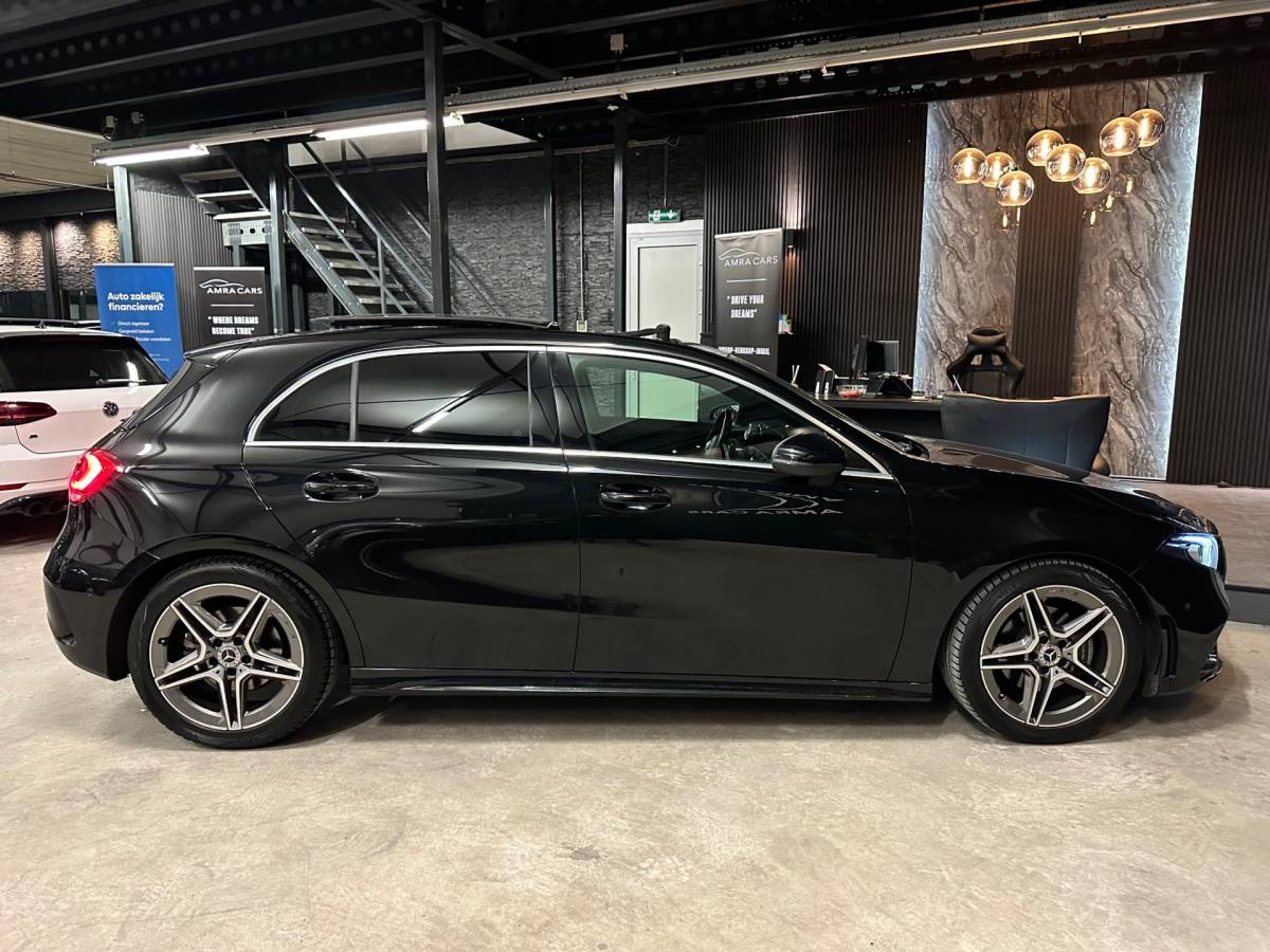 Mercedes-Benz A-Klasse Mercedes-Benz A-klasse 200 AMG|PANO|SFEER|BOMVOL