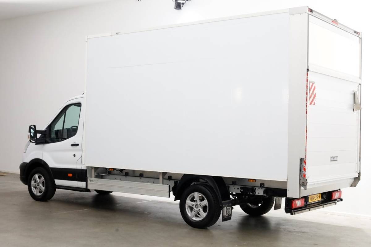 Ford Transit Ford Transit 350 2.0 TDCI 130pk Bakwagen met laadklep 1.211kg laadvermogen 01-2022
