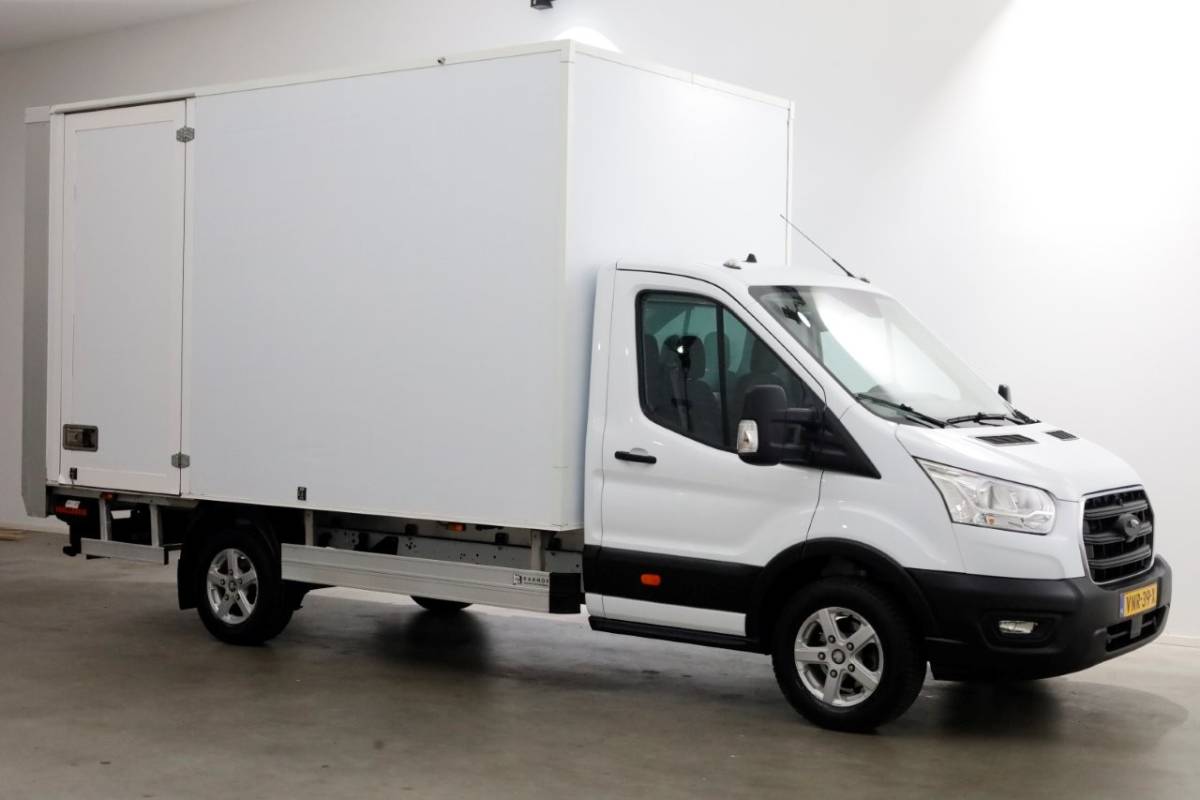 Ford Transit Ford Transit 350 2.0 TDCI 130pk Bakwagen met laadklep 1.211kg laadvermogen 01-2022