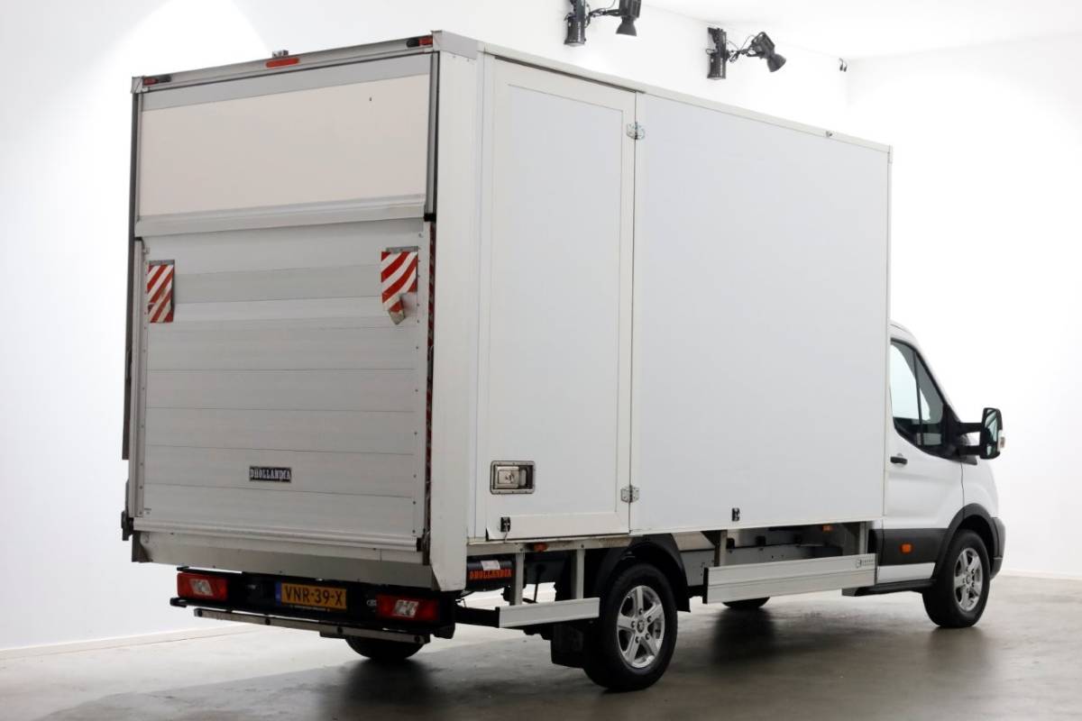 Ford Transit Ford Transit 350 2.0 TDCI 130pk Bakwagen met laadklep 1.211kg laadvermogen 01-2022