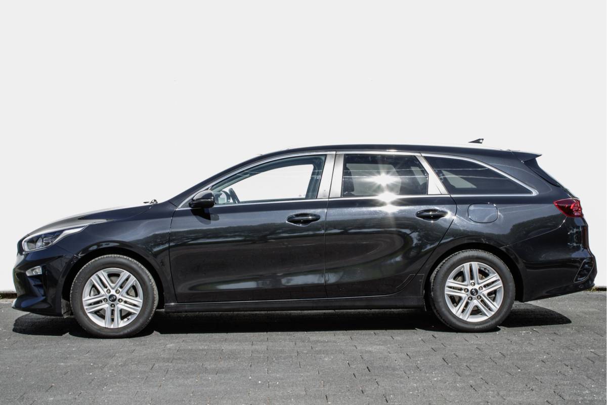 Kia Ceed Sportswagon Kia Ceed Sportswagon 1.0 T-GDi DynamicPlusLine Full map navigatie/ Stuur+stoelverwarming/ Camera/ Half lederen int./ Carplay