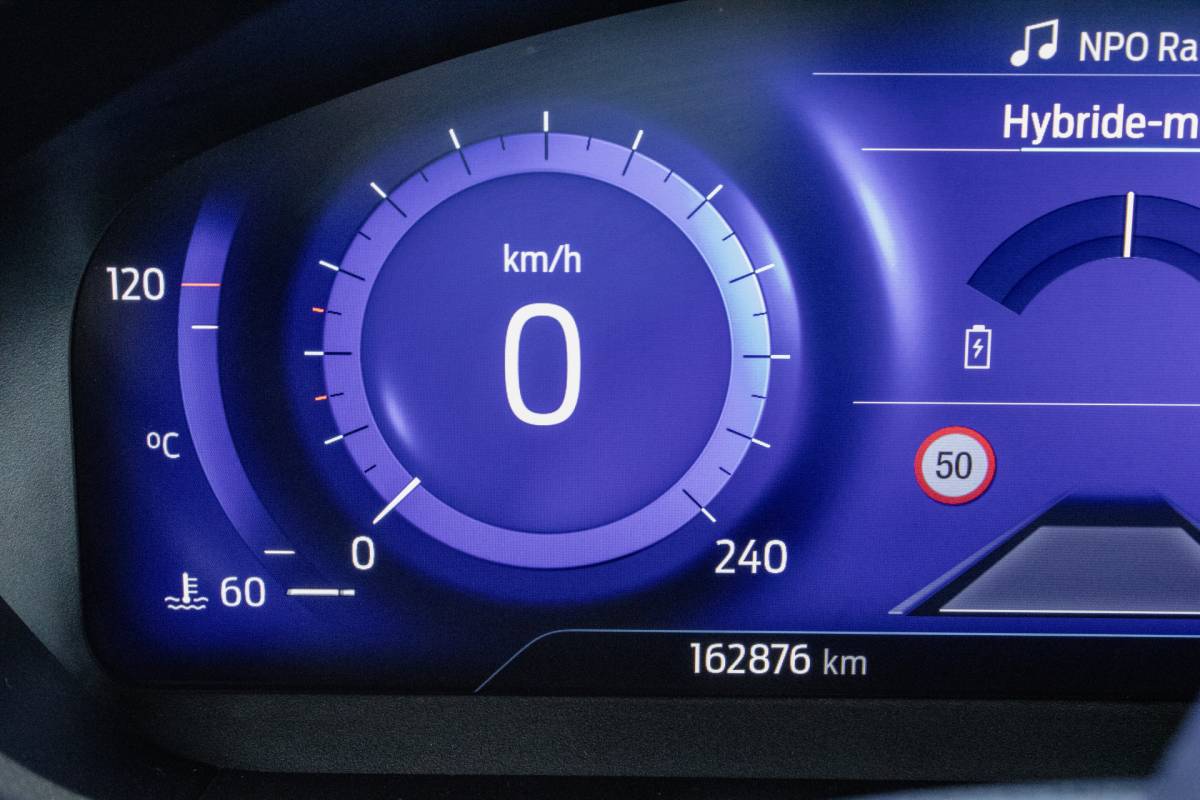 Ford Focus Ford Focus Wagon 1.0 EcoBoost Hybrid Active X Trekhaak/ Stoelverwarming/ Camera/ Adapt. cruise/ Carplay/ DAB+