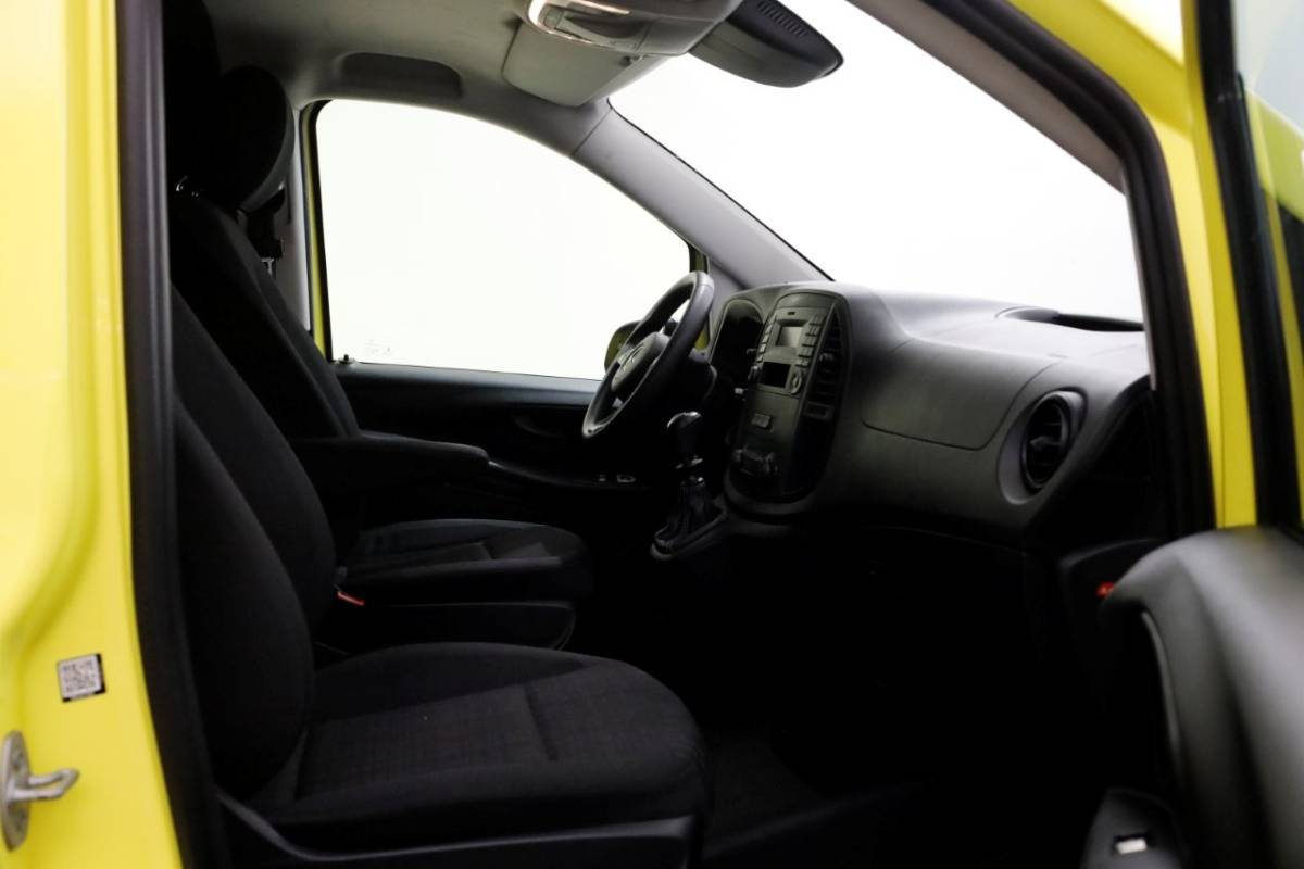 Mercedes-Benz Vito Mercedes-Benz Vito 114 CDI 136pk RWD XL Extra Lang Airco/PDC 04-2020