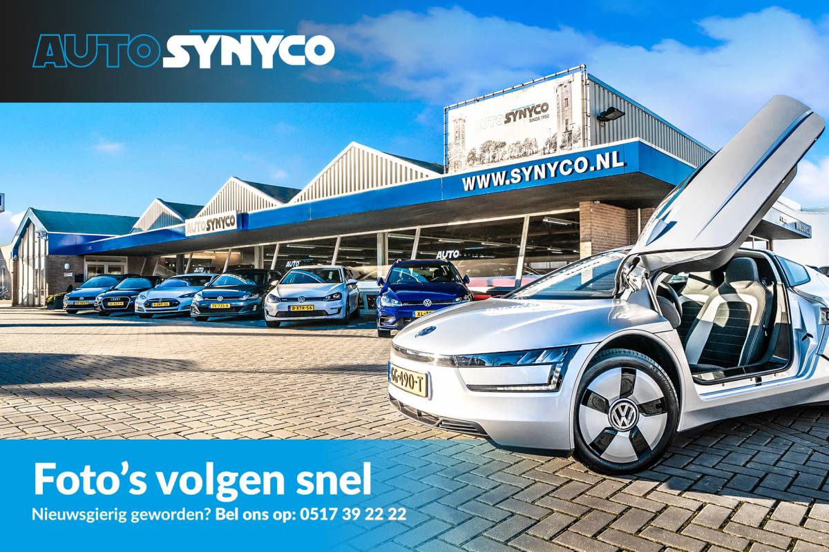 BMW 2 Serie BMW 2-serie Active Tourer 225xe Plug-In Hybrid High Executive I Panoramadak I Leder I 19 inch LMV | Getint Glas