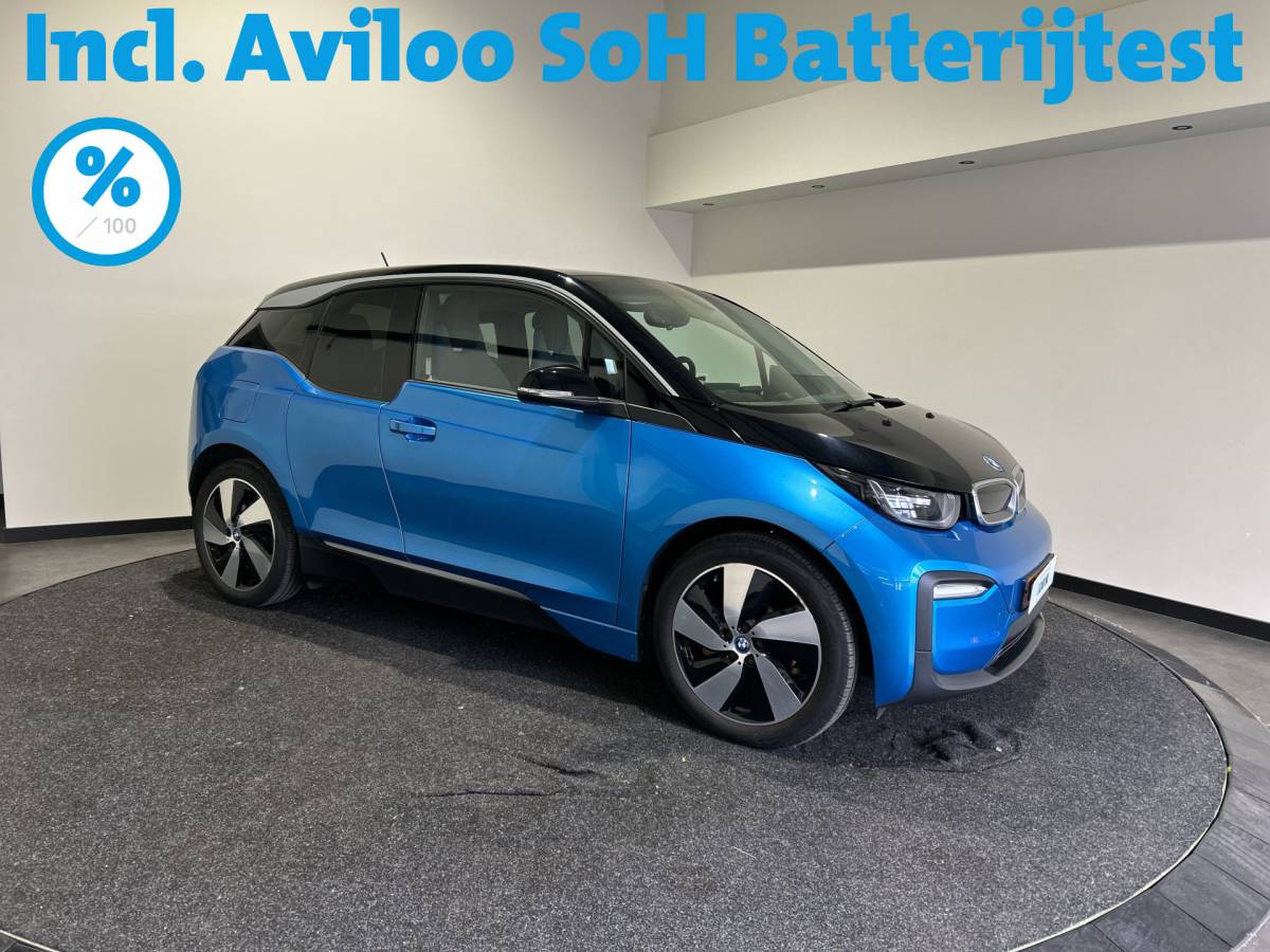 BMW i3 BMW i3 Basis iPerformance 94Ah 33 kWh | Warmtepomp! | Navigatie | Verwarmde voorstoelen SoH (batterijcheck) 89 % score!