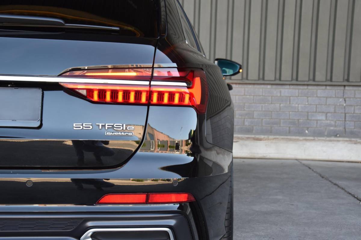 Audi A6 Audi A6 Avant 55 TFSI e quattro 3X S-Line PANODAK/CARPLAY/ACC/KEYLESS