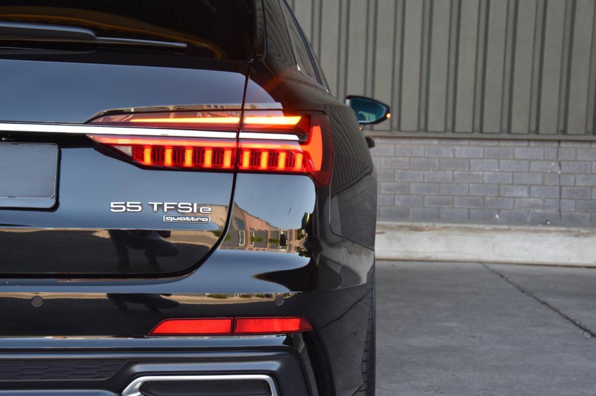 Audi A6 Audi A6 Avant 55 TFSI e quattro 3X S-Line PANODAK/CARPLAY/ACC/KEYLESS