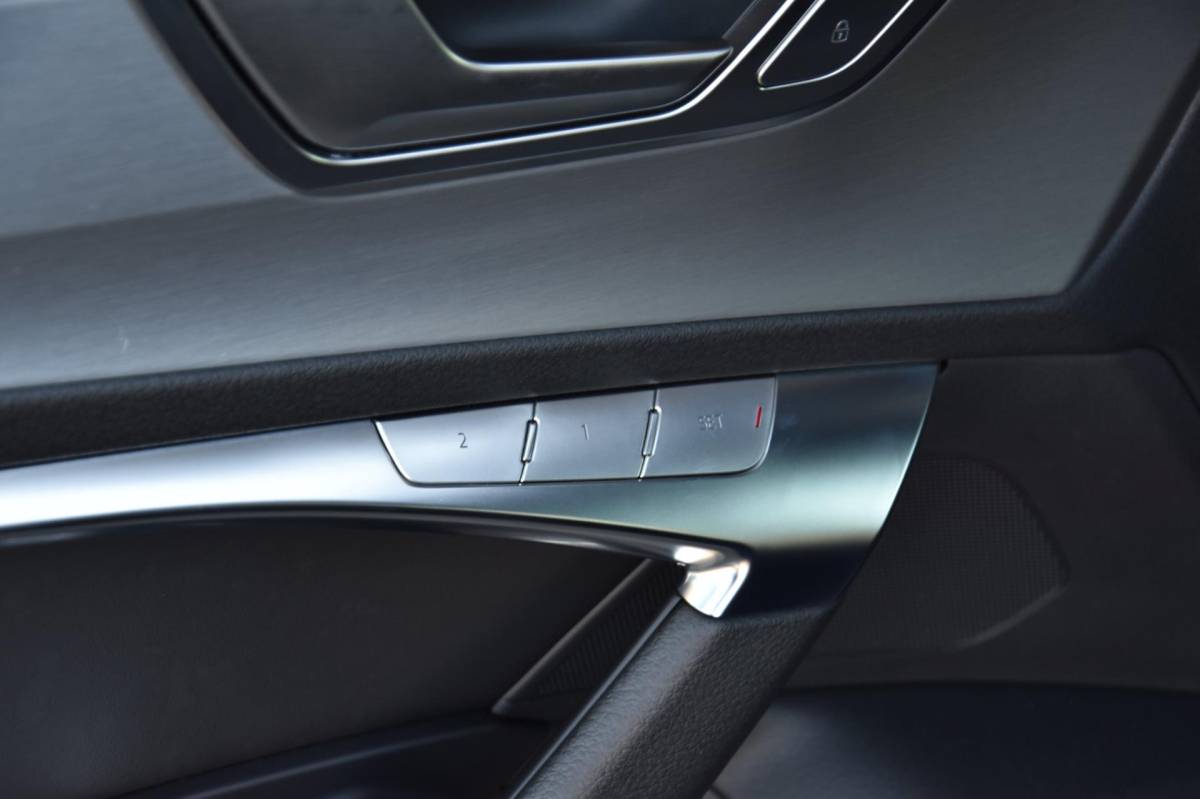 Audi A6 Audi A6 Avant 55 TFSI e quattro 3X S-Line PANODAK/CARPLAY/ACC/KEYLESS