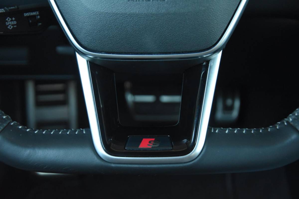 Audi A6 Audi A6 Avant 55 TFSI e quattro 3X S-Line PANODAK/CARPLAY/ACC/KEYLESS