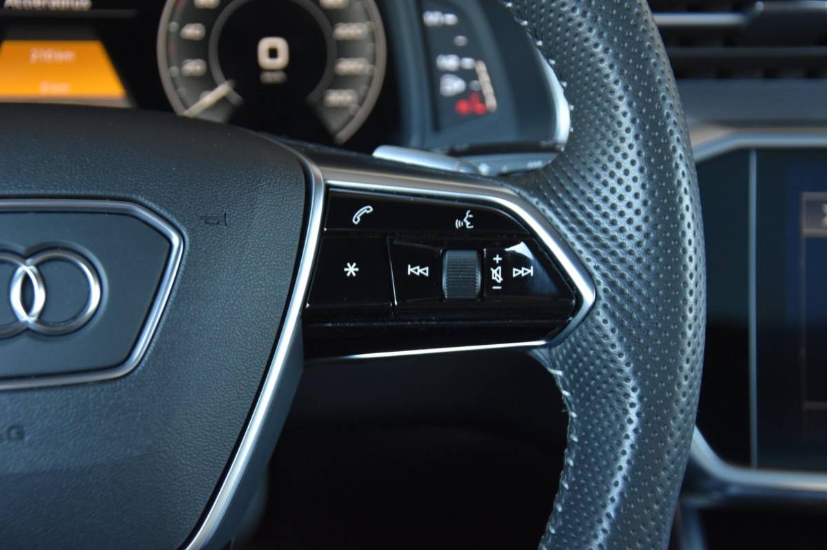 Audi A6 Audi A6 Avant 55 TFSI e quattro 3X S-Line PANODAK/CARPLAY/ACC/KEYLESS