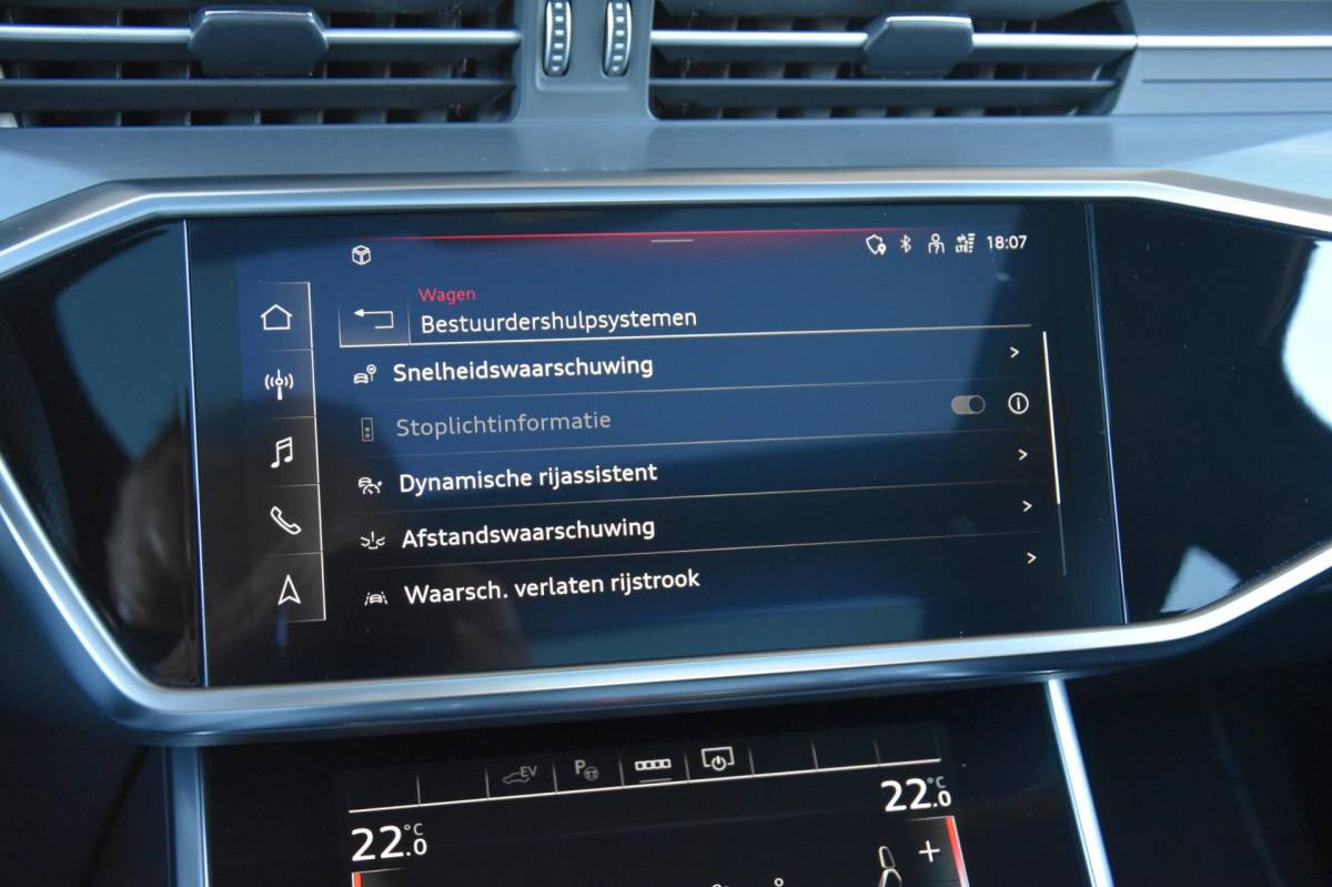 Audi A6 Audi A6 Avant 55 TFSI e quattro 3X S-Line PANODAK/CARPLAY/ACC/KEYLESS