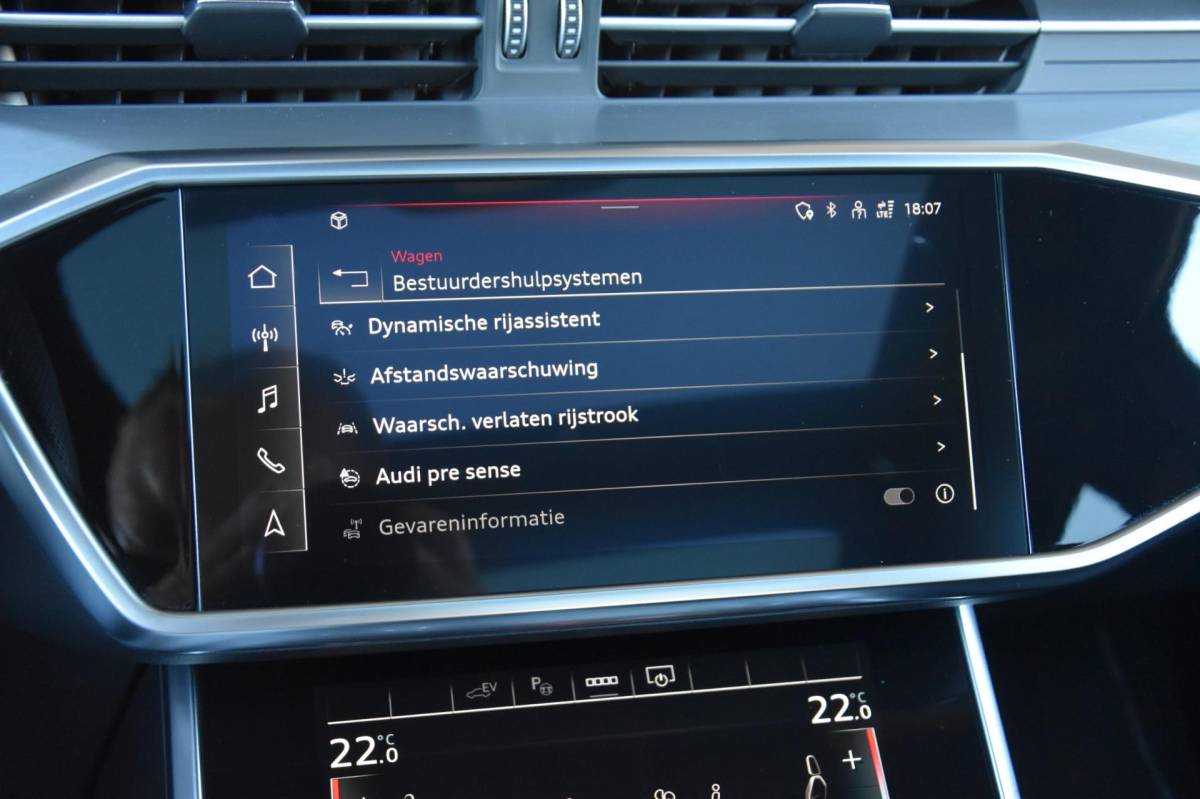 Audi A6 Audi A6 Avant 55 TFSI e quattro 3X S-Line PANODAK/CARPLAY/ACC/KEYLESS