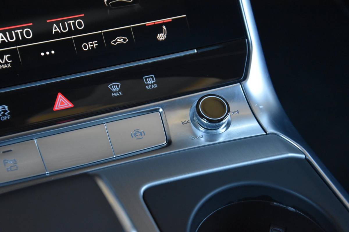 Audi A6 Audi A6 Avant 55 TFSI e quattro 3X S-Line PANODAK/CARPLAY/ACC/KEYLESS