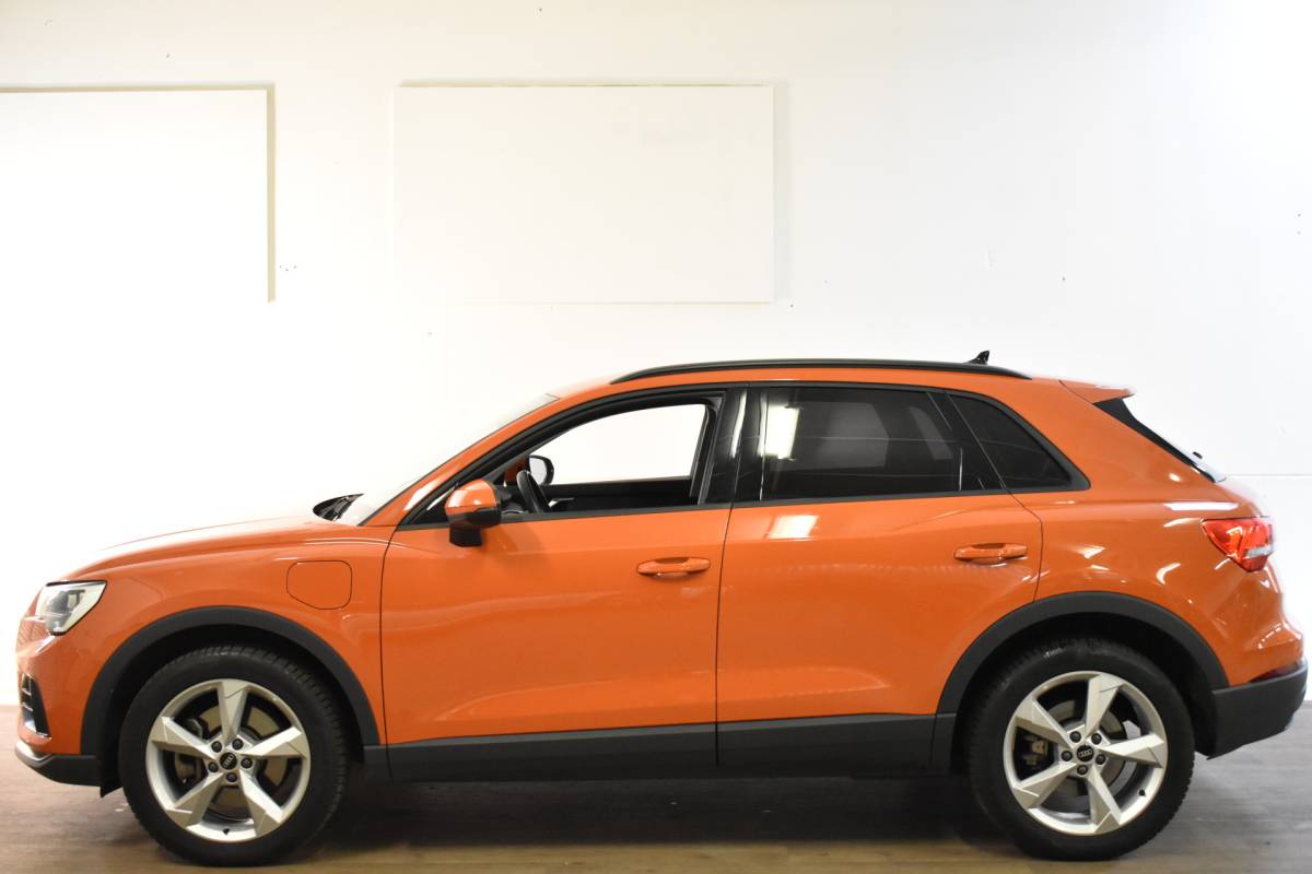 Audi Q3 Audi Q3 45 TFSIe 245PK HYBRID S-TRONIC EDITION NAVI/PDC/BLUETOOTH
