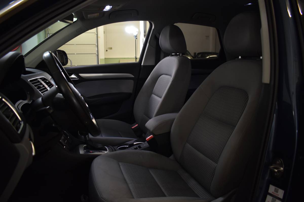 Audi Q3 Audi Q3 1.4 TFSI 150PK CoD AUT. PRO LINE NAVI/PDC/BLUETOOTH