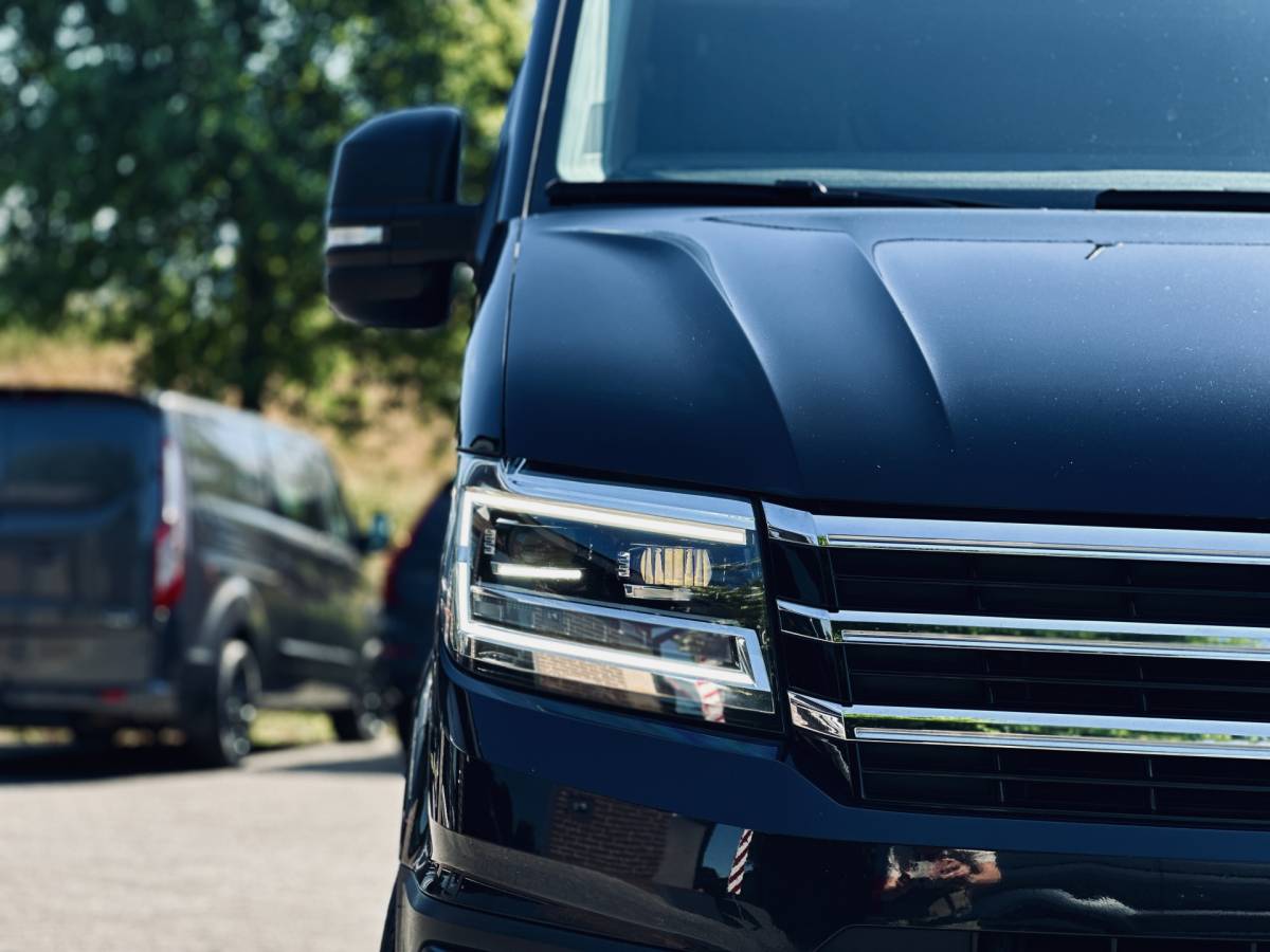 Volkswagen Crafter Volkswagen Crafter 2.0 TDI 177pk | DSG | L3H3 | LED | Navi | Adapt Cruise | Verwarmde voorruit | Camera Massagestoel | Ex BTW
