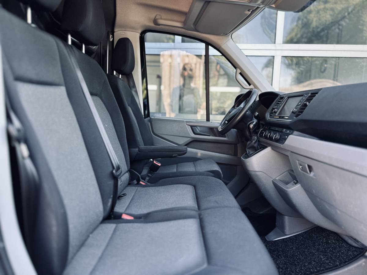 Volkswagen Crafter Volkswagen Crafter 2.0 TDI 177pk | DSG | L3H3 | LED | Navi | Adapt Cruise | Verwarmde voorruit | Camera Massagestoel | Ex BTW
