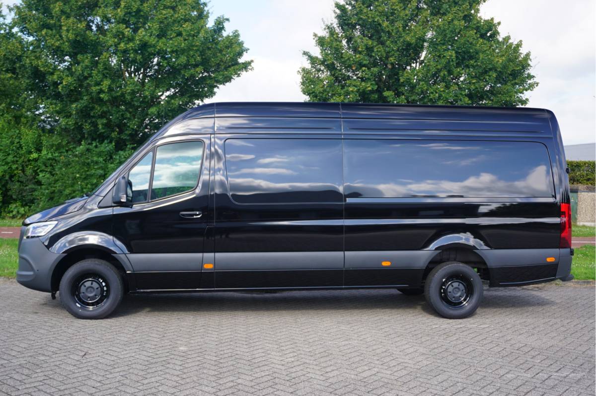 Mercedes-Benz Sprinter Mercedes-Benz Sprinter 319CDI L3H2 BPM VRIJ!! Navi, Camera, LED, Distronic 9G-Tronic!! NR. 831