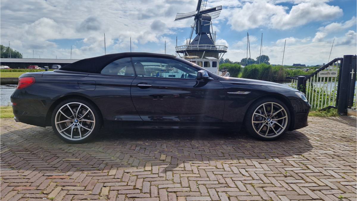 BMW 6 Serie BMW 6-serie Cabrio 650i High Executive Xenon-LED / Leder-Sportstoelen / Head-UP / 19″ LMV / 408 PK / Nieuwprijs €167.000