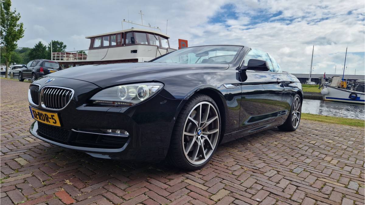 BMW 6 Serie BMW 6-serie Cabrio 650i High Executive Xenon-LED / Leder-Sportstoelen / Head-UP / 19″ LMV / 408 PK / Nieuwprijs €167.000