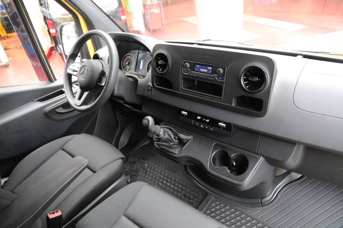 Mercedes-Benz Sprinter Mercedes-Benz Sprinter 160PK CDI | 2x Schuifdeur | L2H1 | Cruise | Airco..
