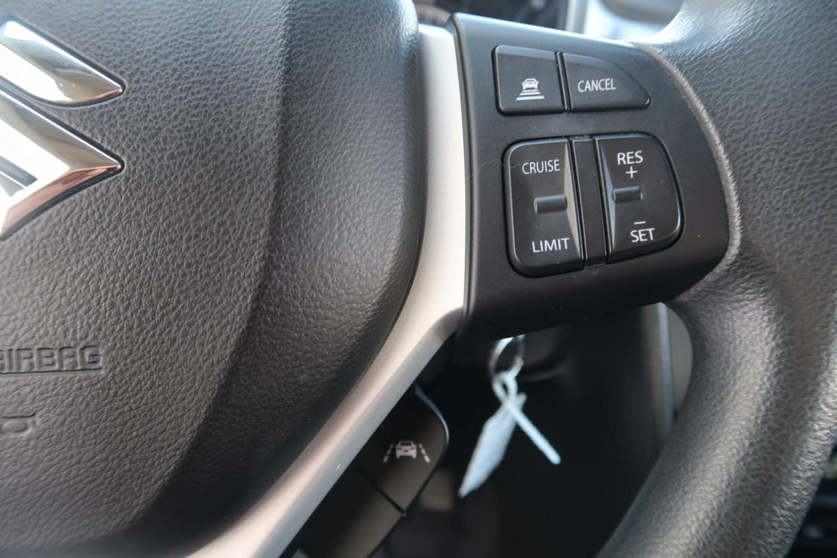 Suzuki Vitara Suzuki Vitara 1.4 Boosterjet Smart Hybrid NAVIGATIE|CARPLAY|LANE DETECTIE|ADAPTIVE CRUISECONTROL|AIRCO|DEALER ONDERHOUDEN