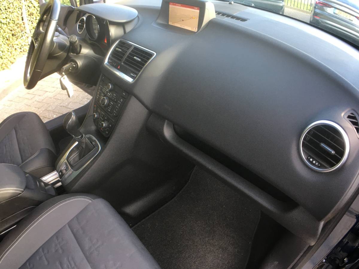 Opel Meriva Opel Meriva 1.4 Turbo Cosmo NAP, NL auto, trekhaak, navi,140 pk