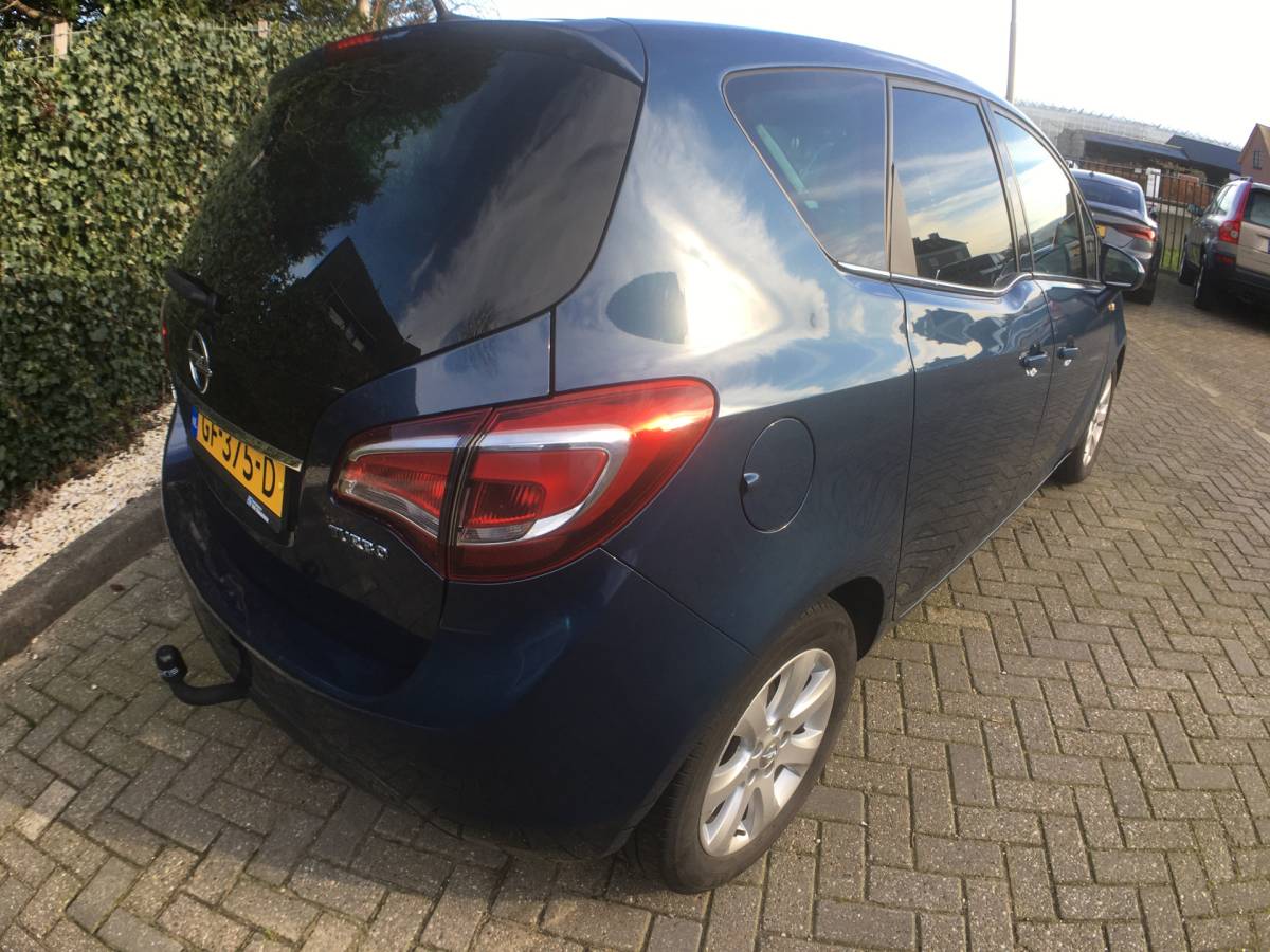 Opel Meriva Opel Meriva 1.4 Turbo Cosmo NAP, NL auto, trekhaak, navi,140 pk