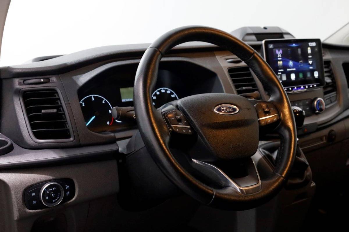 Ford Transit Custom Ford Transit Custom 2.0 TDCI 130pk L2H1 Trend Camera/Carplay 06-2022